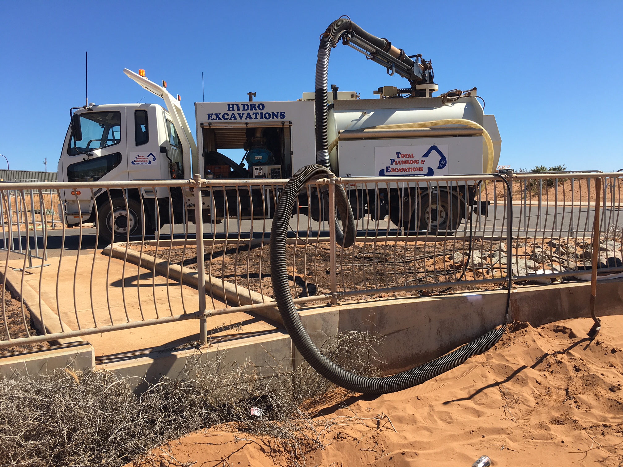 hydro excavation truck, excavation